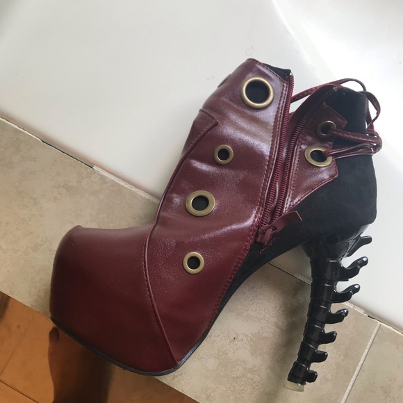 Slight damage - Picture 3 of 7